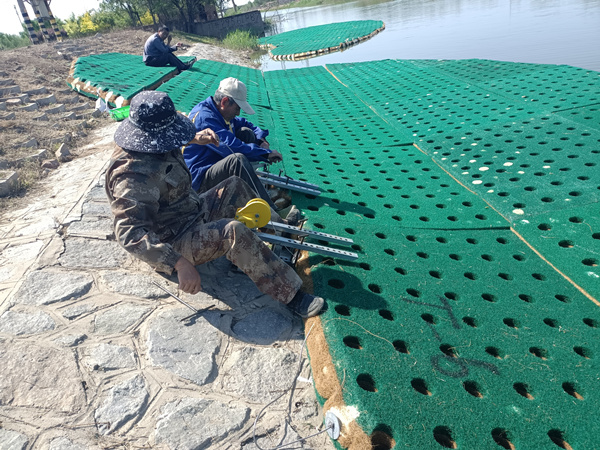 復合纖維人工浮島施工現場